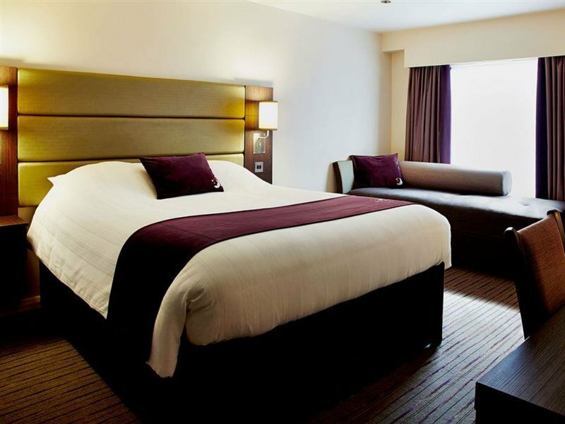 Premier Inn Jersey St Helier 圣赫利尔泽西 外观 照片